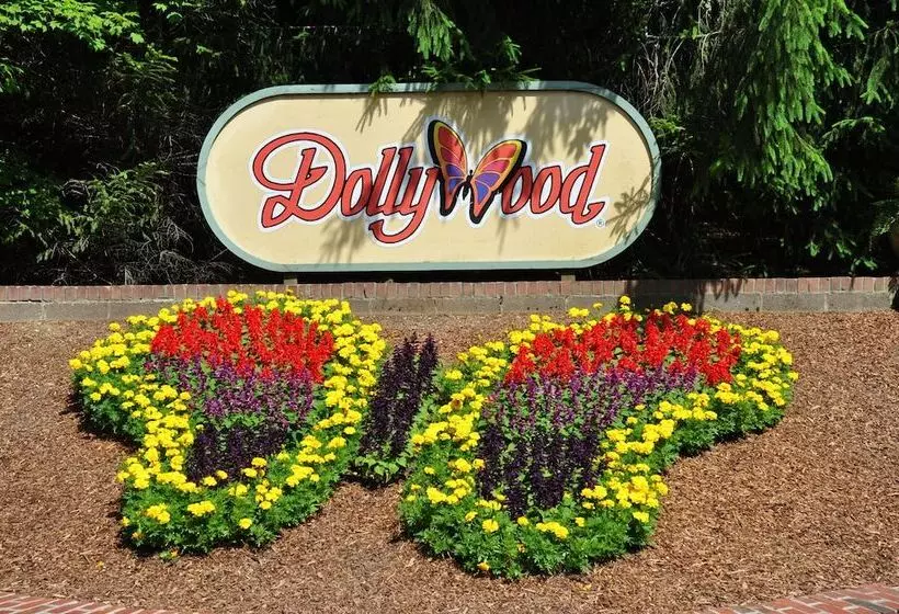 Hotelli Holiday Inn & Suites Pigeon Forge Convention Center, An Ihg