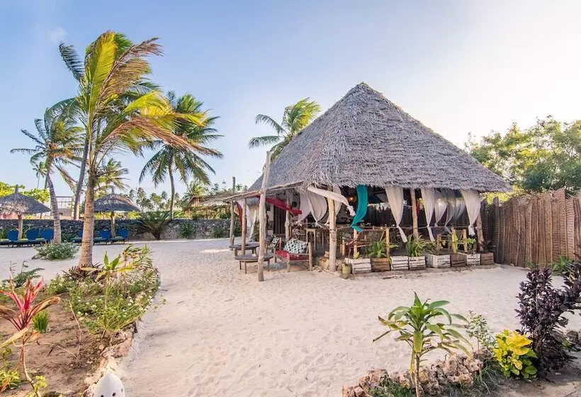 ホテル Kusini Beach Villas