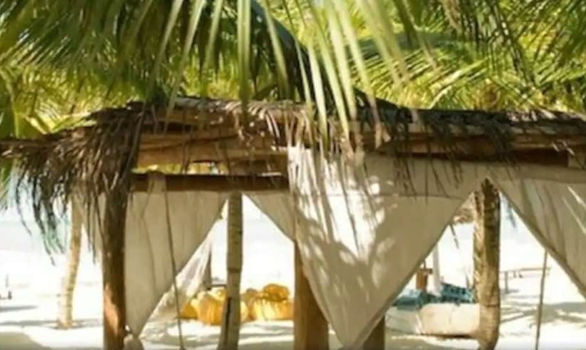 Отель Kusini Beach Villas