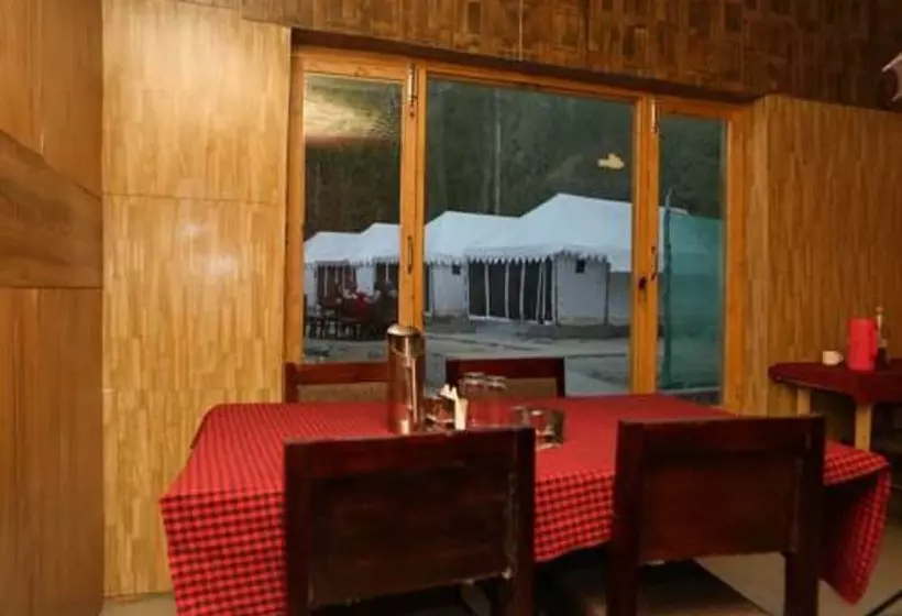 ホテル Ladakh Tarrain Camp