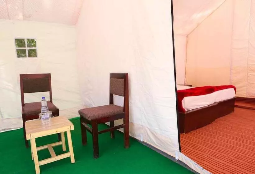 ホテル Ladakh Tarrain Camp