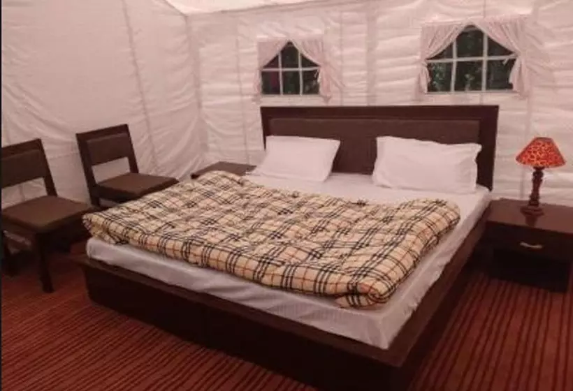 ホテル Ladakh Tarrain Camp
