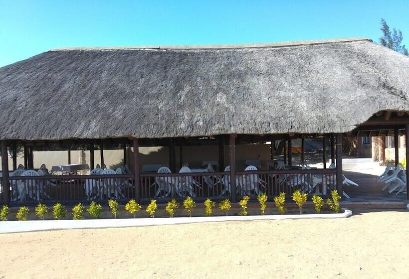 فندق Macaneta Holiday Resort