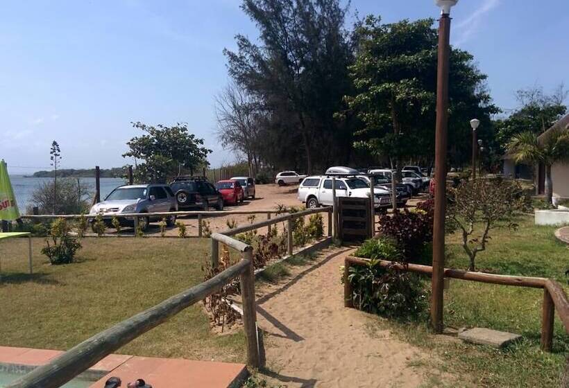 فندق Macaneta Holiday Resort