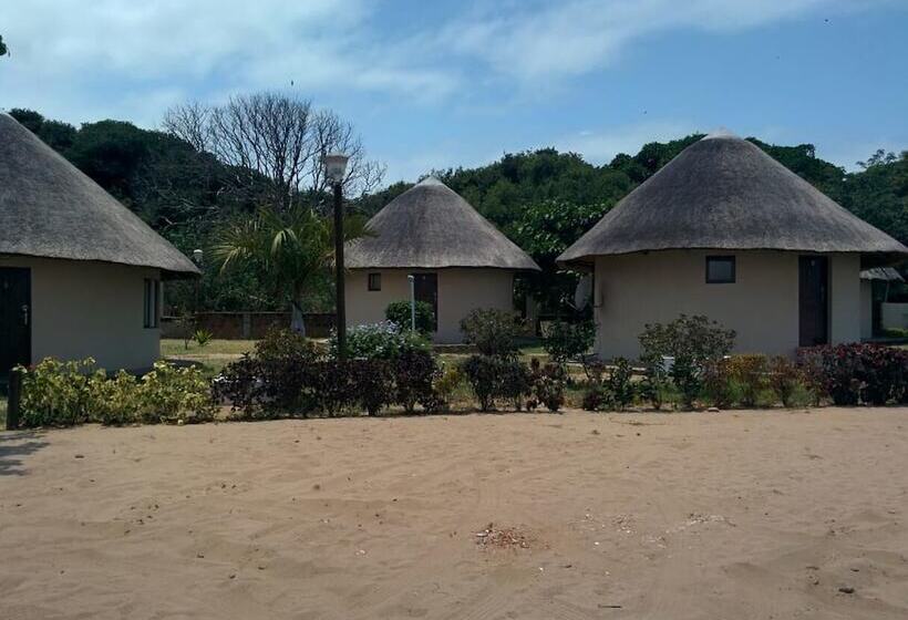 فندق Macaneta Holiday Resort