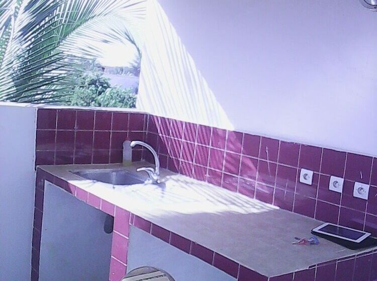 پانسیون Crayons Couleurs Téranga