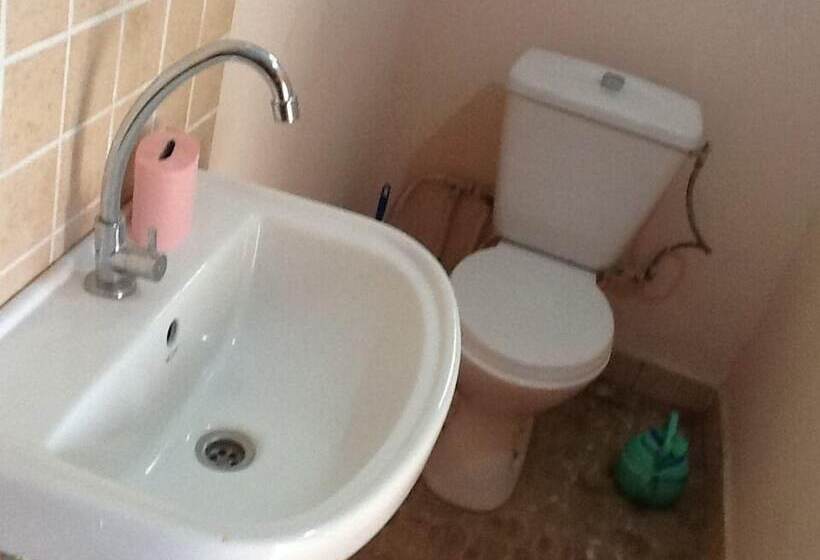 پانسیون Crayons Couleurs Téranga