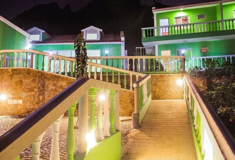 پانسیون Pousada Green Place