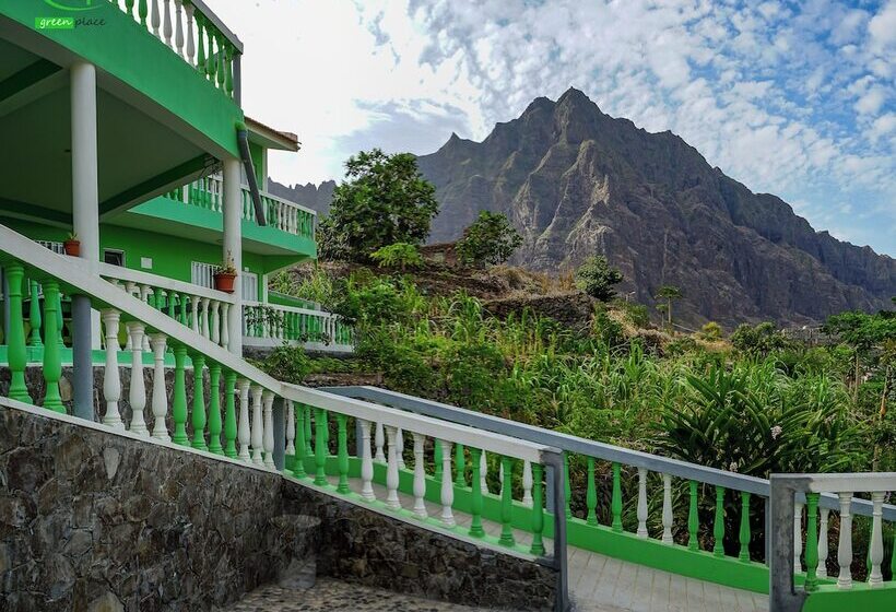 پانسیون Pousada Green Place
