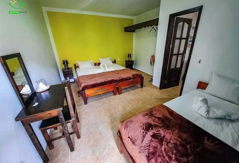 پانسیون Pousada Green Place