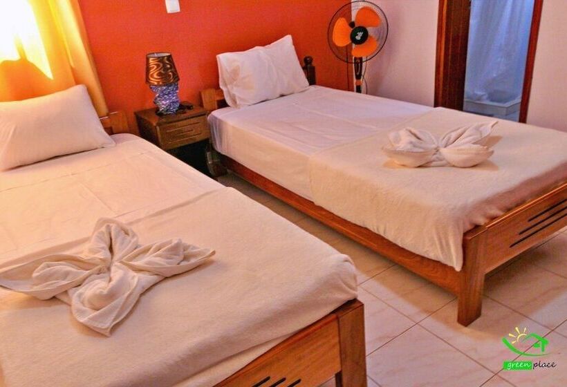 پانسیون Pousada Green Place