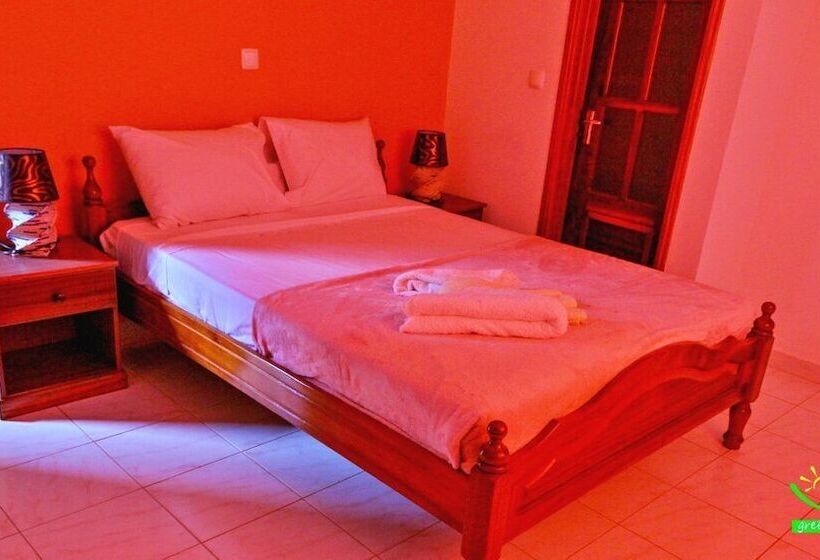 پانسیون Pousada Green Place