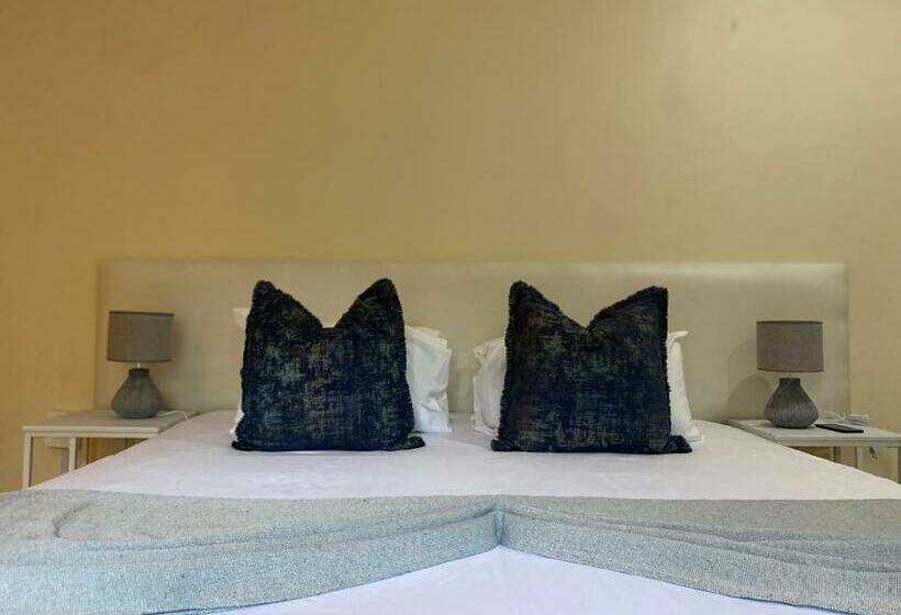 بنسيون The Brook Villa