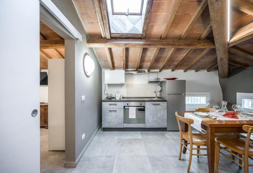 Bed and Breakfast La Casa Di Valeria   Modena