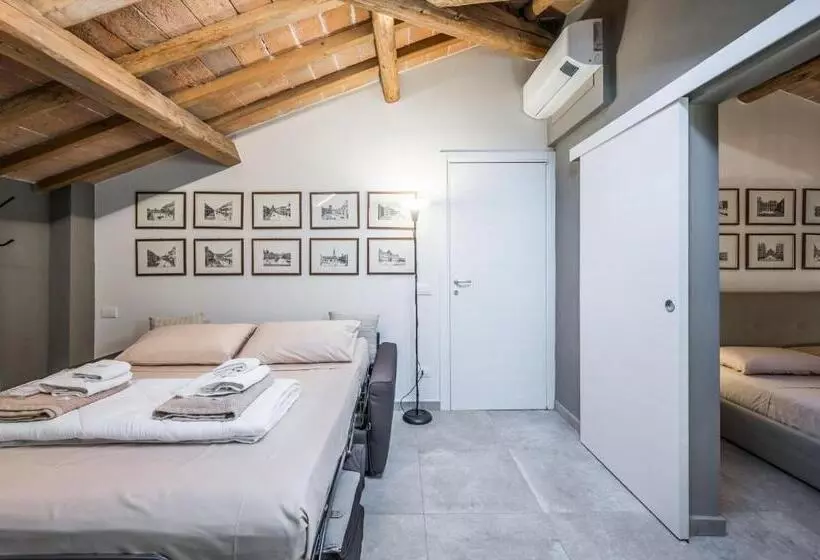تختخواب و صبحانه La Casa Di Valeria   Modena