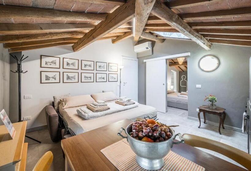 Bed and Breakfast La Casa Di Valeria   Modena