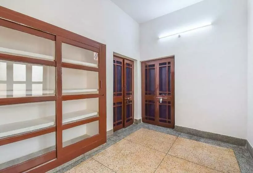 ホテル Oyo 83673 The Bungalow 21