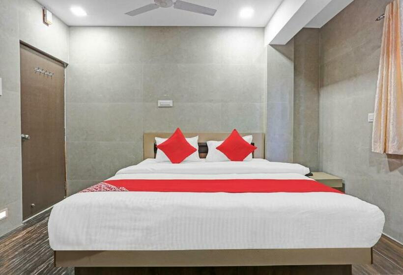 Hotel Fabexpress White Gold Nr Mahape