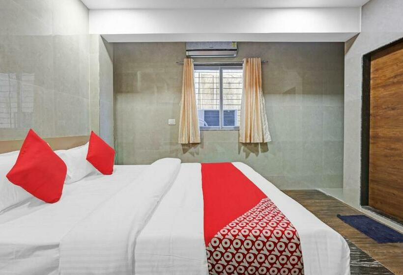 Hotel Fabexpress White Gold Nr Mahape