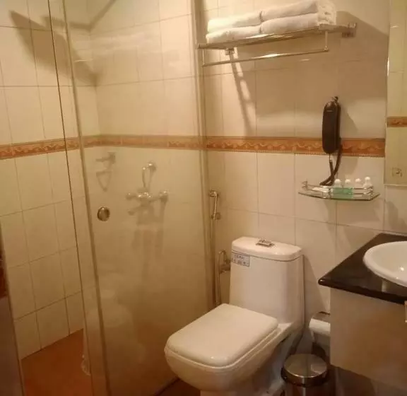 Hotelli Sreevalsam Residency Kulanada