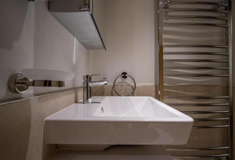 پانسیون Magnolia House, Rye