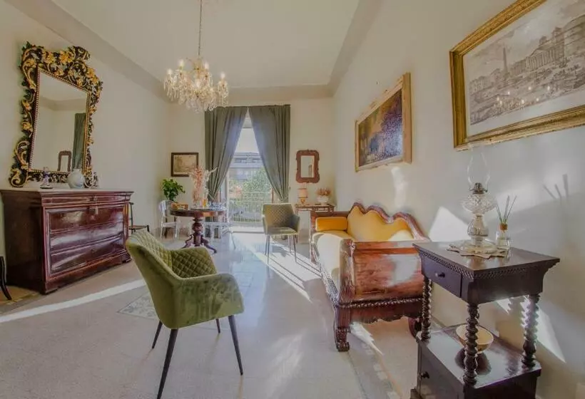 ペンション Suite Vittorio Veneto