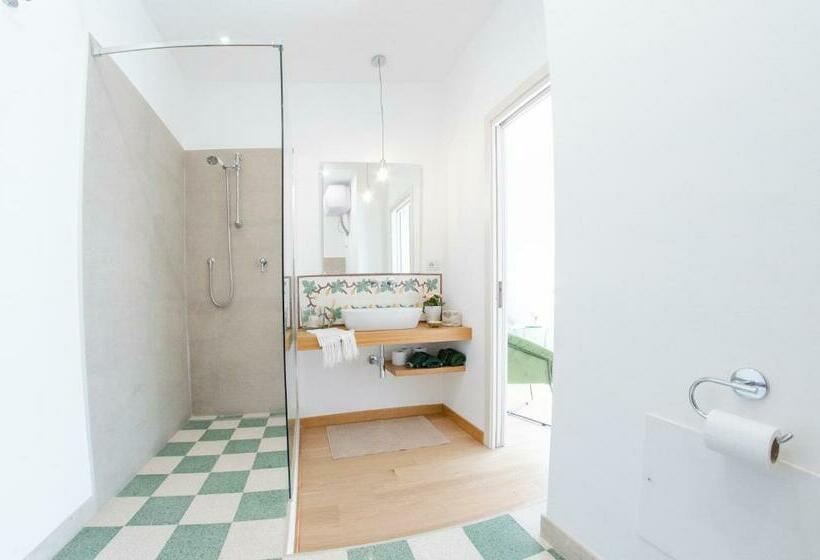 פנסיון Suite Vittorio Veneto