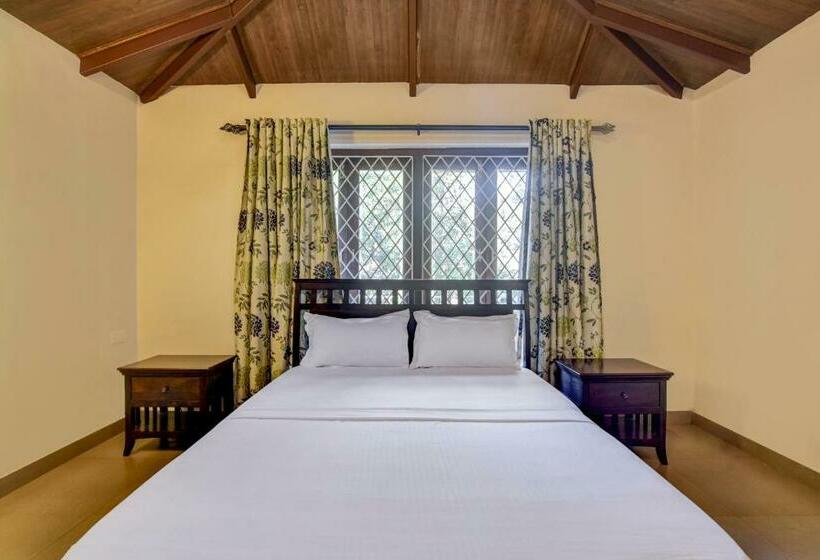 ホテル Oyo 85974 Kings Suits