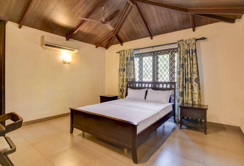 ホテル Oyo 85974 Kings Suits