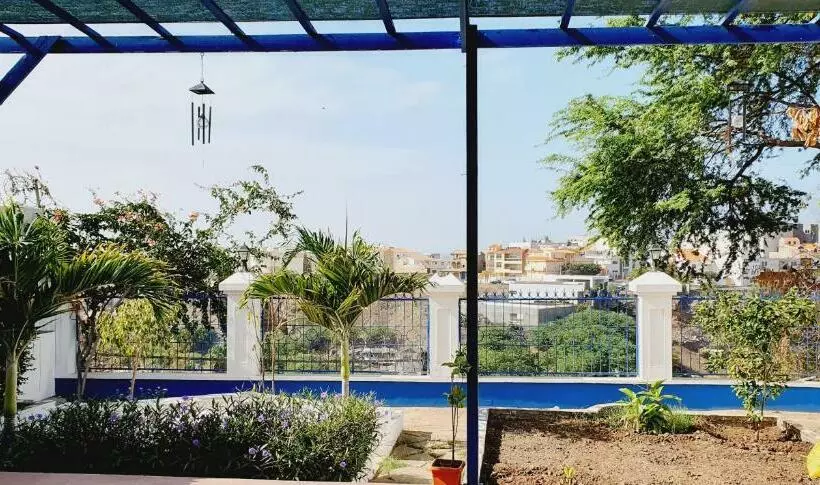 تختخواب و صبحانه Kelly Guest House