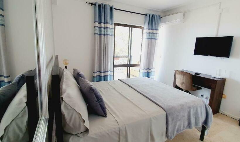 Bed and Breakfast Kelly Guest House