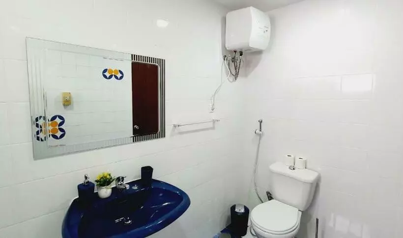 تختخواب و صبحانه Kelly Guest House