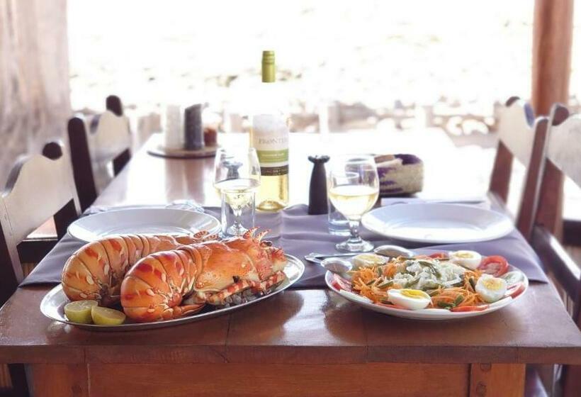 هتل Ecolodge Du Menabe