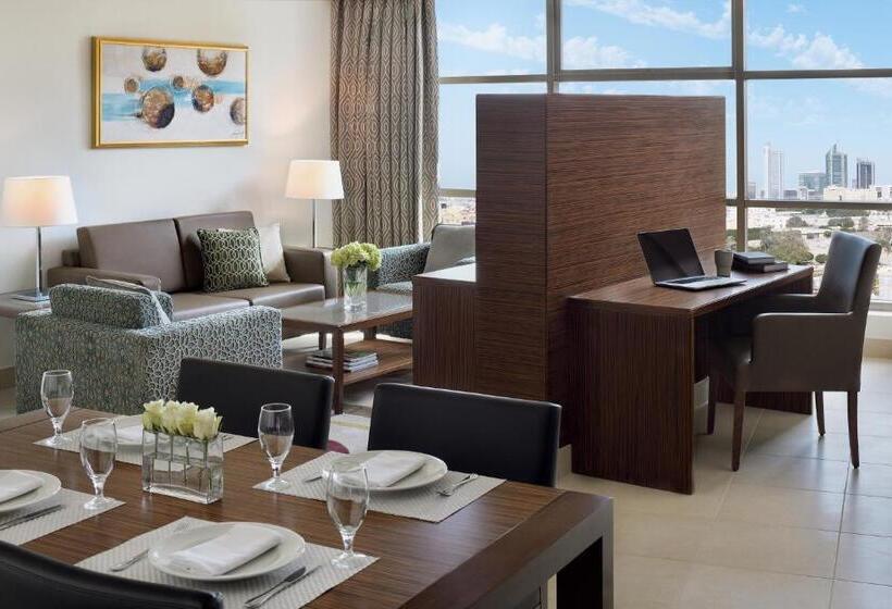 Отель Marriott Executive Apartments Al Khobar