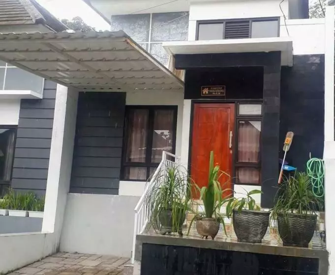 ペンション Villa Fid Bandungan