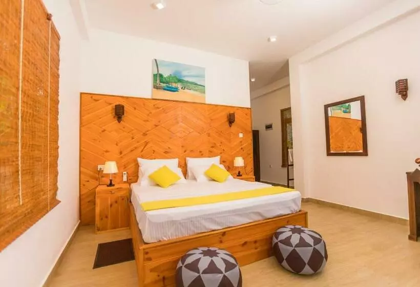 Lomakeskus Shine Wave Turtle Beach