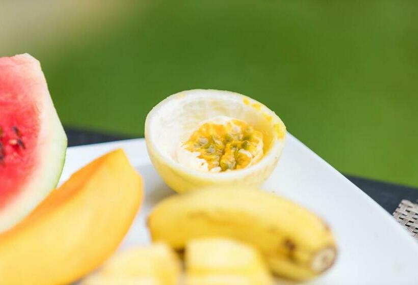 Resort Shine Wave Turtle Beach