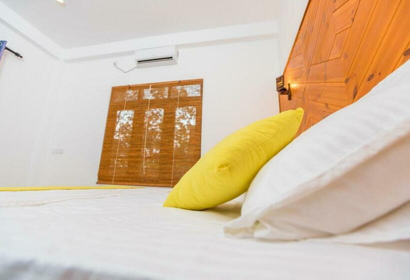 Resort Shine Wave Turtle Beach