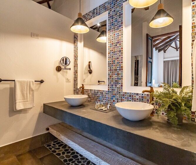 Casa Jacaranda Hotel Boutique