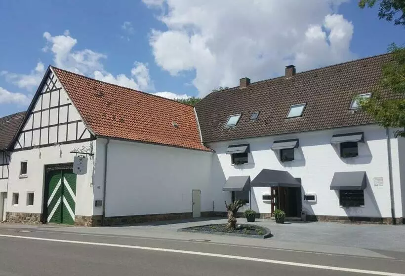 هتل Hilleringmann