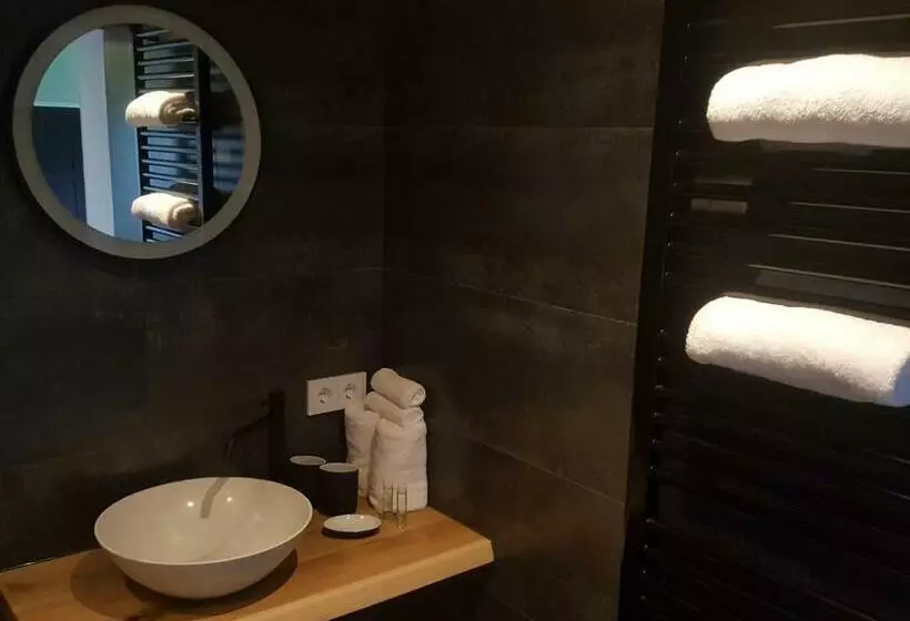 هتل Hilleringmann