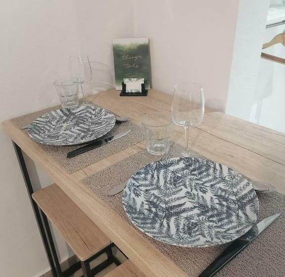 Pensionat Studio Neuf, Piscine Et Carbet à La Villa Pierre