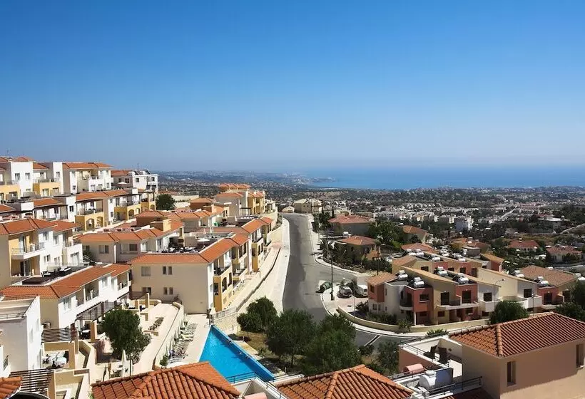 Club Coral View Resort