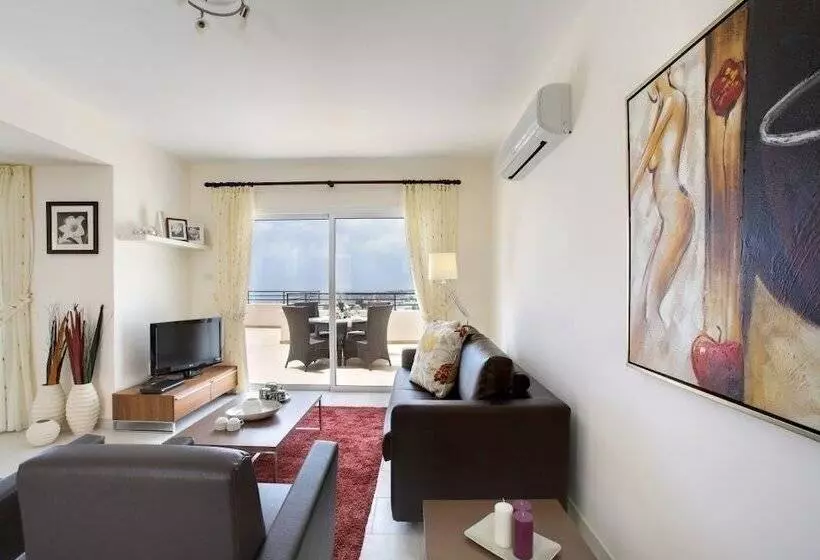 Club Coral View Resort