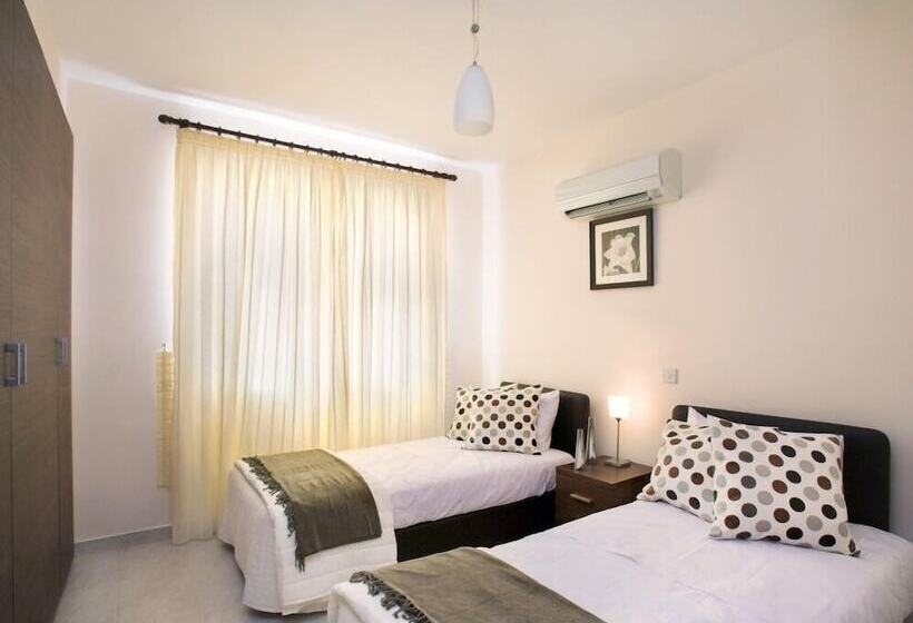 Club Coral View Resort