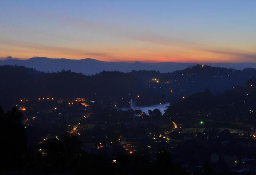 Amaara Sky Hotel Kandy