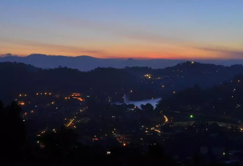 Amaara Sky Hotel Kandy