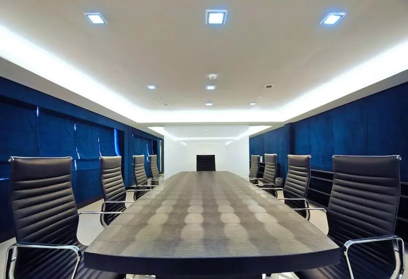 酒店 Astoria Greenbelt