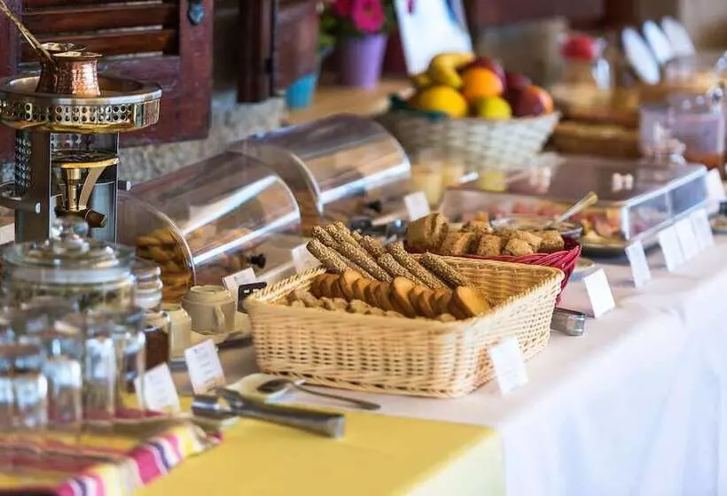 בית מלון כפרי Cavo Grosso