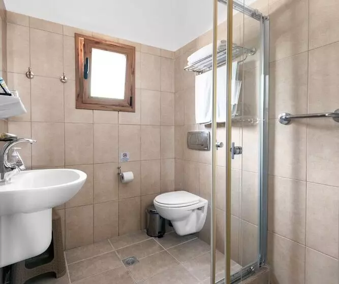 בית מלון כפרי Cavo Grosso